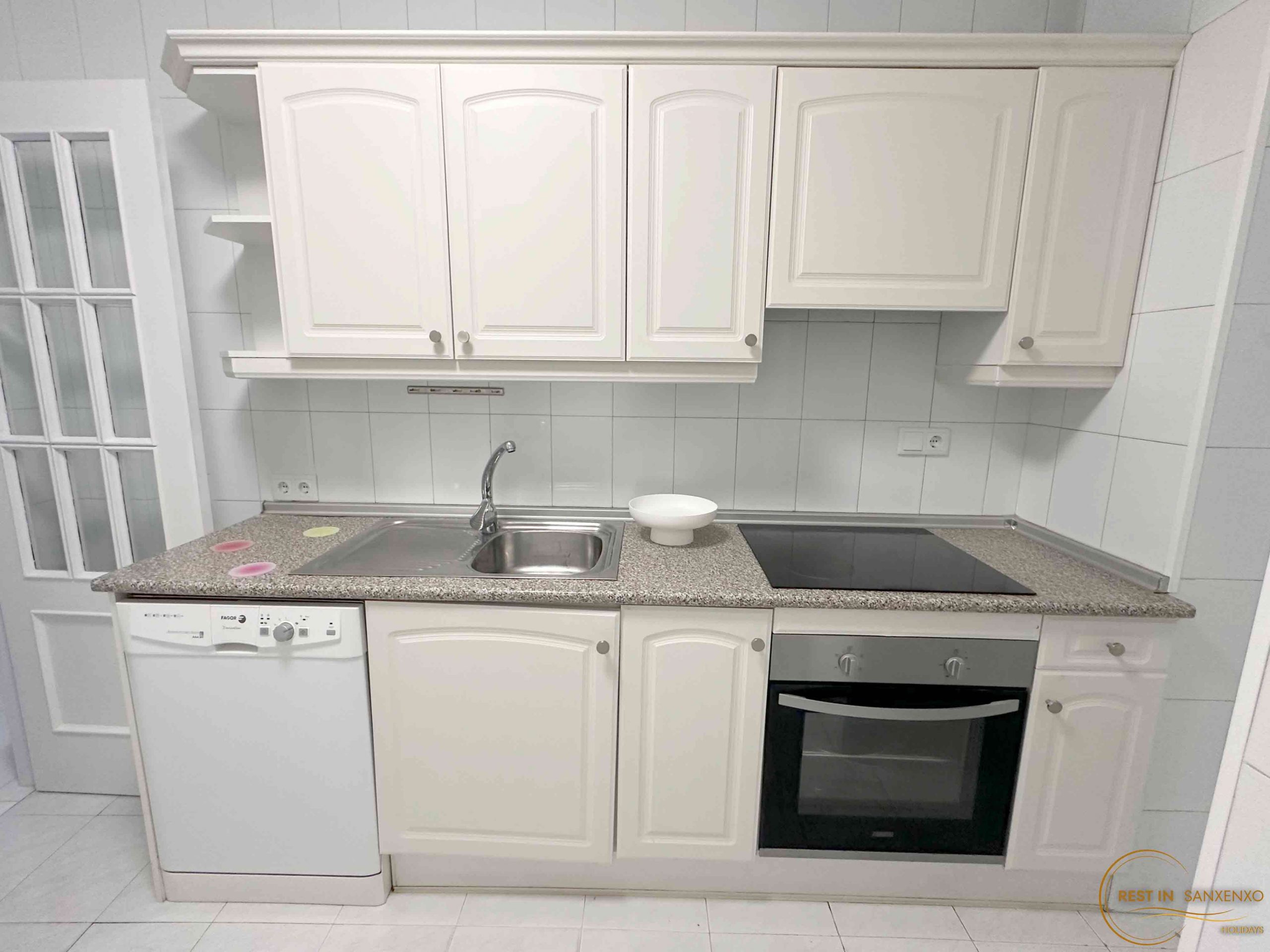 REST-IN-SANXENXO-SOL-DE-SANXENXO_0001d